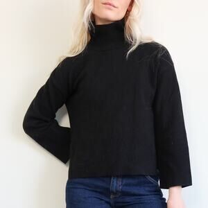 Banana Republic Boxy Bell Sleeve Sweater Black XS